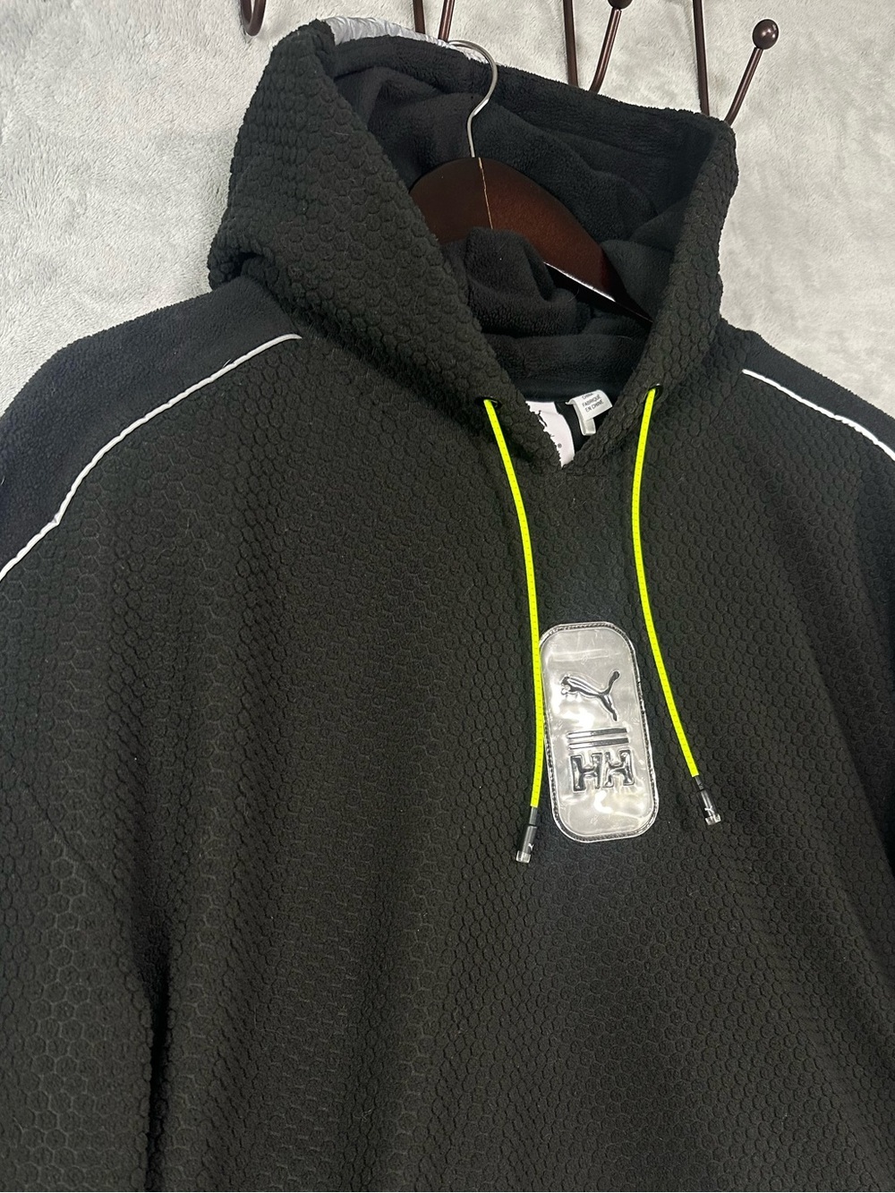 Puma x Helly Hansen Hoodie Women's M Black Cropped Reflective Tech Polar Fleece - Picture 4 of 14